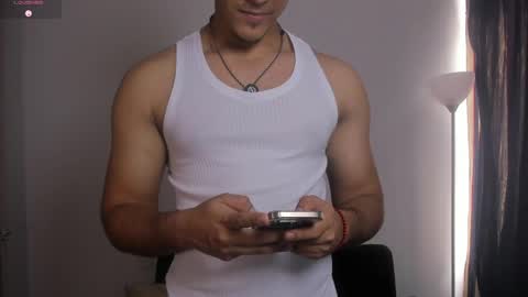 Dylan  independent model  online show from April 7, 2026, 4:29 pm