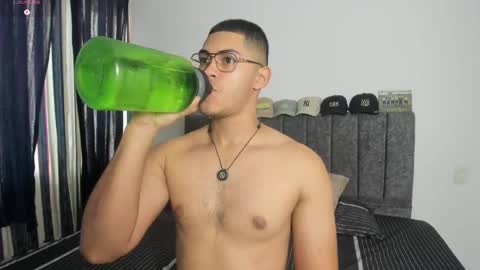 Snapshot of iamdylan777 chatting on May 5, 2026, 1:52 pm Dylan independent model online show from May 5, 2026, 1:52 pm