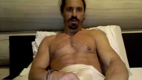 iamfa9 online show from December 22, 2025, 3:03 am