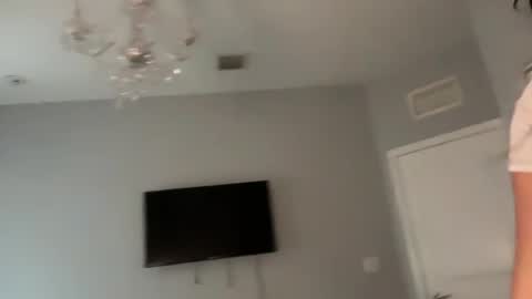 Giselle online show from March 24, 2026, 12:32 pm