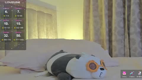 Juliiiiian online show from February 5, 2025, 2:16 pm