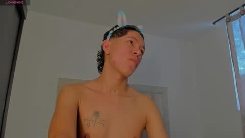 Juliiiiian online show from September 11, 2025, 11:43 am