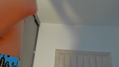 Juliiiiian online show from June 15, 2026, 11:34 am