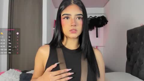 Snapshot of iamjulietaa chatting on September 27, 2025, 8:03 pm online show from September 27, 2025, 8:03 pm