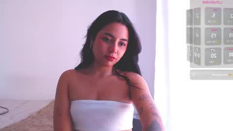Snapshot of iamjulietaaa chatting on May 14, 2026, 1:40 pm Julieta online show from May 14, 2026, 1:40 pm
