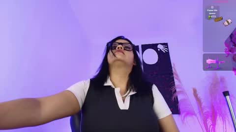 Snapshot of iamlola_ chatting on October 16, 2025, 10:11 pm IM LOLA online show from October 16, 2025, 10:11 pm