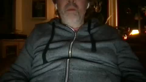 iamtacosauce online show from October 12, 2025, 6:56 am