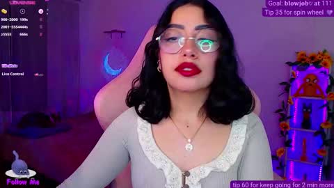 Snapshot of iamveroo chatting on September 12, 2025, 4:34 am Veronica NDEPENT MODEL online show from September 12, 2025, 4:34 am