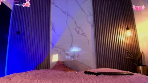 V I C T O R I A online show from September 9, 2025, 7:57 pm