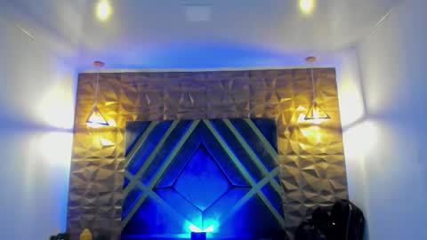 IAN CASTILLO online show from March 20, 2026, 11:26 am