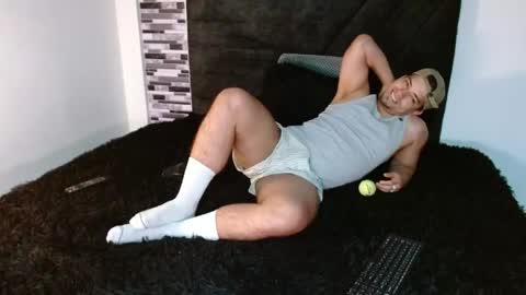 Ian Davis online show from May 13, 2026, 1:14 am