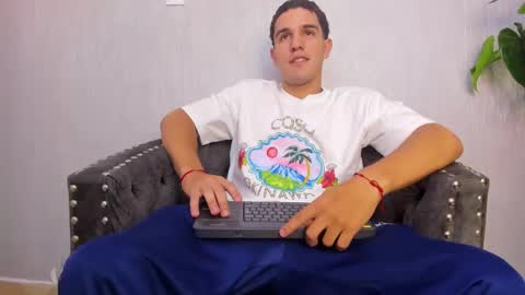 Ian online show from March 1, 2025, 3:53 am