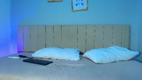 ian_lord00 online show from July 13, 2026, 1:25 pm