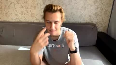 Snapshot of ian_mcflurry chatting on July 14, 2026, 4:17 am ian_mcflurry online show from July 14, 2026, 4:17 am