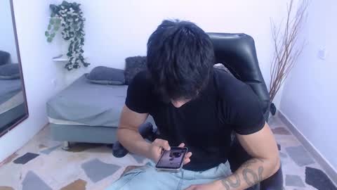 Ian  online show from February 11, 2026, 11:59 am