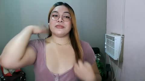 Snapshot of iana_whorexxx chatting on February 21, 2025, 12:06 pm iana online show from February 21, 2025, 12:06 pm