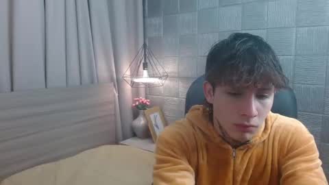 ian online show from September 11, 2025, 4:23 am