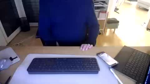 iandy12 online show from March 10, 2026, 10:48 pm