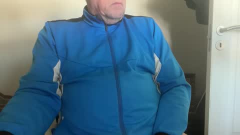 Snapshot of iaws61 chatting on April 20, 2026, 8:06 am iaws61 online show from April 20, 2026, 8:06 am