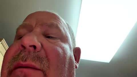 Snapshot of icanmakeyousquirt69 chatting on May 26, 2026, 5:14 am icanmakeyousquirt69 online show from May 26, 2026, 5:14 am