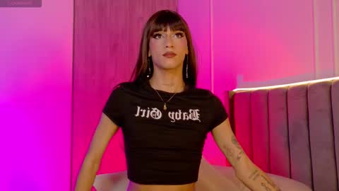 Crystall online show from March 27, 2026, 11:21 am