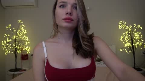 Snapshot of icedanielles chatting on January 24, 2025, 6:46 pm Danielle online show from January 24, 2025, 6:46 pm