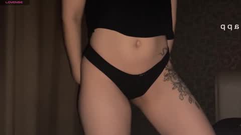 Ksenia online show from February 8, 2026, 7:39 pm