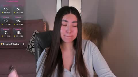 Snapshot of iceicebabe_ chatting on April 1, 2026, 1:06 am Aiza online show from April 1, 2026, 1:06 am