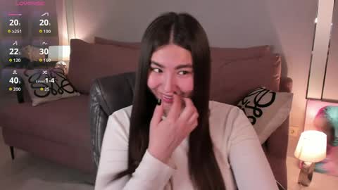 Snapshot of iceicebabe_ chatting on April 6, 2026, 5:08 am Aiza online show from April 6, 2026, 5:08 am