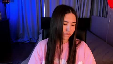 Snapshot of iceicebabe_ chatting on May 25, 2026, 1:00 am Aiza online show from May 25, 2026, 1:00 am