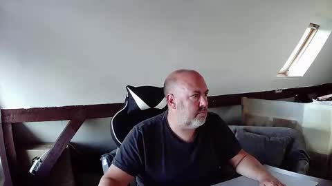 Snapshot of iceoli123 chatting on September 16, 2025, 4:08 pm iceoli123 online show from September 16, 2025, 4:08 pm