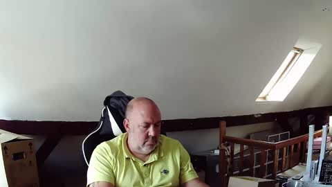 Snapshot of iceoli123 chatting on October 1, 2025, 2:23 pm iceoli123 online show from October 1, 2025, 2:23 pm