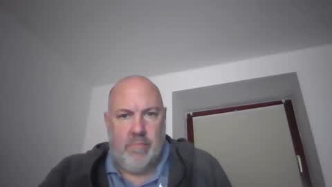 Snapshot of iceoli123 chatting on November 12, 2025, 6:19 pm iceoli123 online show from November 12, 2025, 6:19 pm