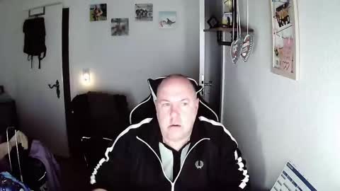 Snapshot of iceoli123 chatting on January 12, 2026, 4:23 pm iceoli123 online show from January 12, 2026, 4:23 pm