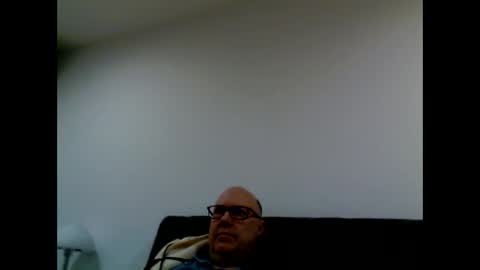 Snapshot of iceoli123 chatting on March 2, 2026, 4:36 pm iceoli123 online show from March 2, 2026, 4:36 pm