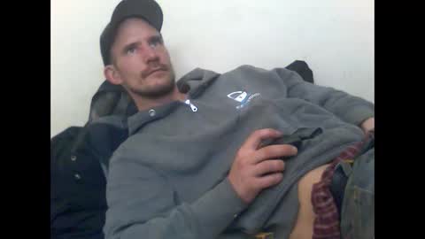 Snapshot of icetwerller chatting on March 10, 2025, 8:56 pm icetwerller online show from March 10, 2025, 8:56 pm
