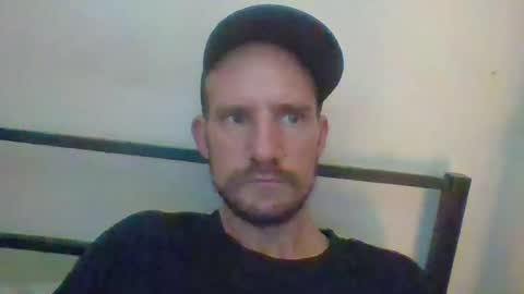 Snapshot of icetwerller chatting on July 29, 2026, 9:24 pm icetwerller online show from July 29, 2026, 9:24 pm
