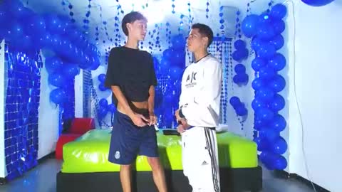 Snapshot of icevermilk chatting on December 9, 2024, 6:25 pm THOMAS AND DAMIAND online show from December 9, 2024, 6:25 pm