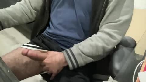 icewoodg online show from March 24, 2026, 5:51 pm