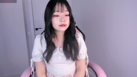 Hitomi   online show from December 5, 2024, 5:04 am