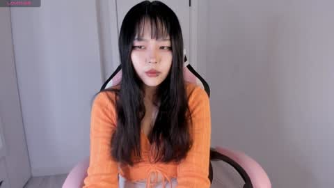 Hitomi   online show from January 25, 2025, 12:47 pm