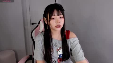 Hitomi   online show from September 19, 2025, 6:08 pm