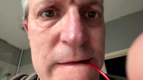 Snapshot of icums4u chatting on April 20, 2026, 2:20 pm icums4u online show from April 20, 2026, 2:20 pm