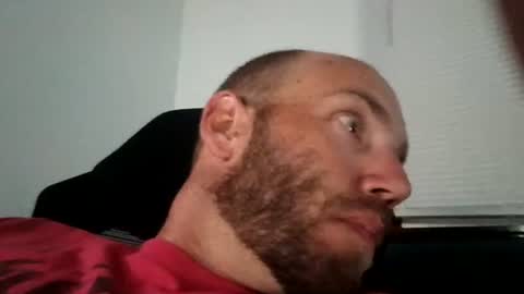 Snapshot of icyfucktoy chatting on August 10, 2026, 4:05 am icyfucktoy online show from August 10, 2026, 4:05 am