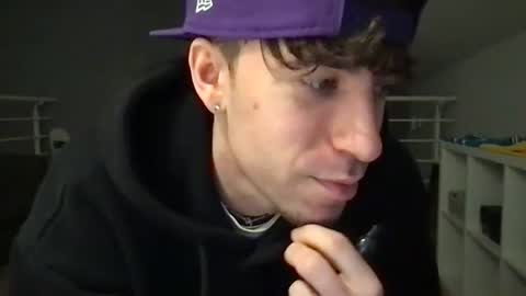 icyninesix online show from January 31, 2025, 9:48 pm