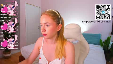 Snapshot of ida_lewiss chatting on April 1, 2026, 1:06 am Ida online show from April 1, 2026, 1:06 am