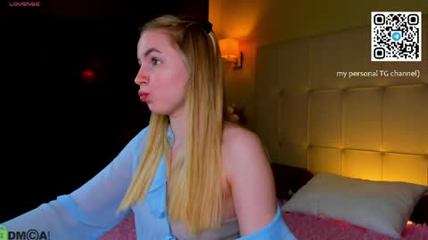 Snapshot of ida_lewiss chatting on April 12, 2026, 1:10 am Ida online show from April 12, 2026, 1:10 am