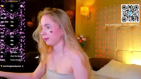 Snapshot of ida_lewiss chatting on April 16, 2026, 1:28 am Ida online show from April 16, 2026, 1:28 am