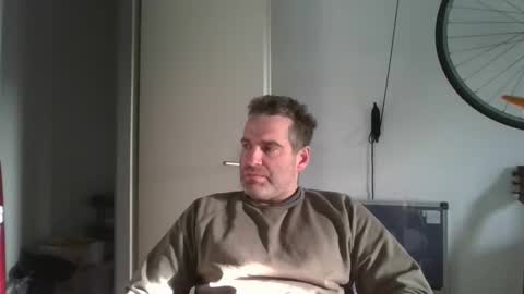 idontknowwhy1 online show from February 27, 2026, 8:03 am