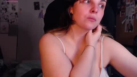 Snapshot of idontknowwhyjojo chatting on June 29, 2026, 10:15 am Saya online show from June 29, 2026, 10:15 am